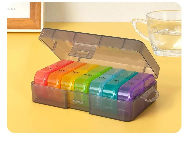 Pill Box 7 days Organizer 21 grids 3 Times One Day Portable Travel with Large Compartments for Vitamins Medicine Fish Oils Supplements